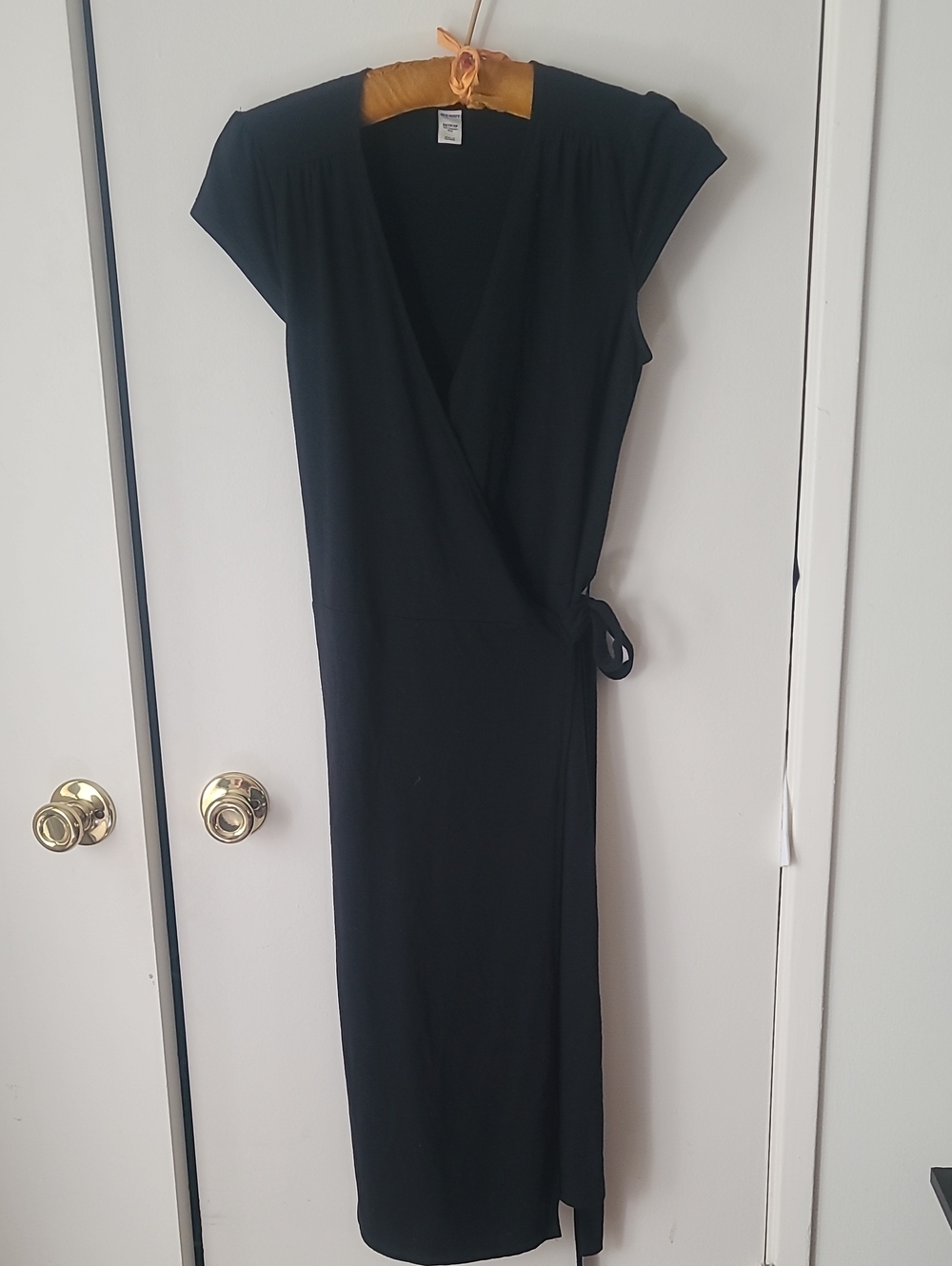 Old Navy Classic Black Wrap Dress for Women